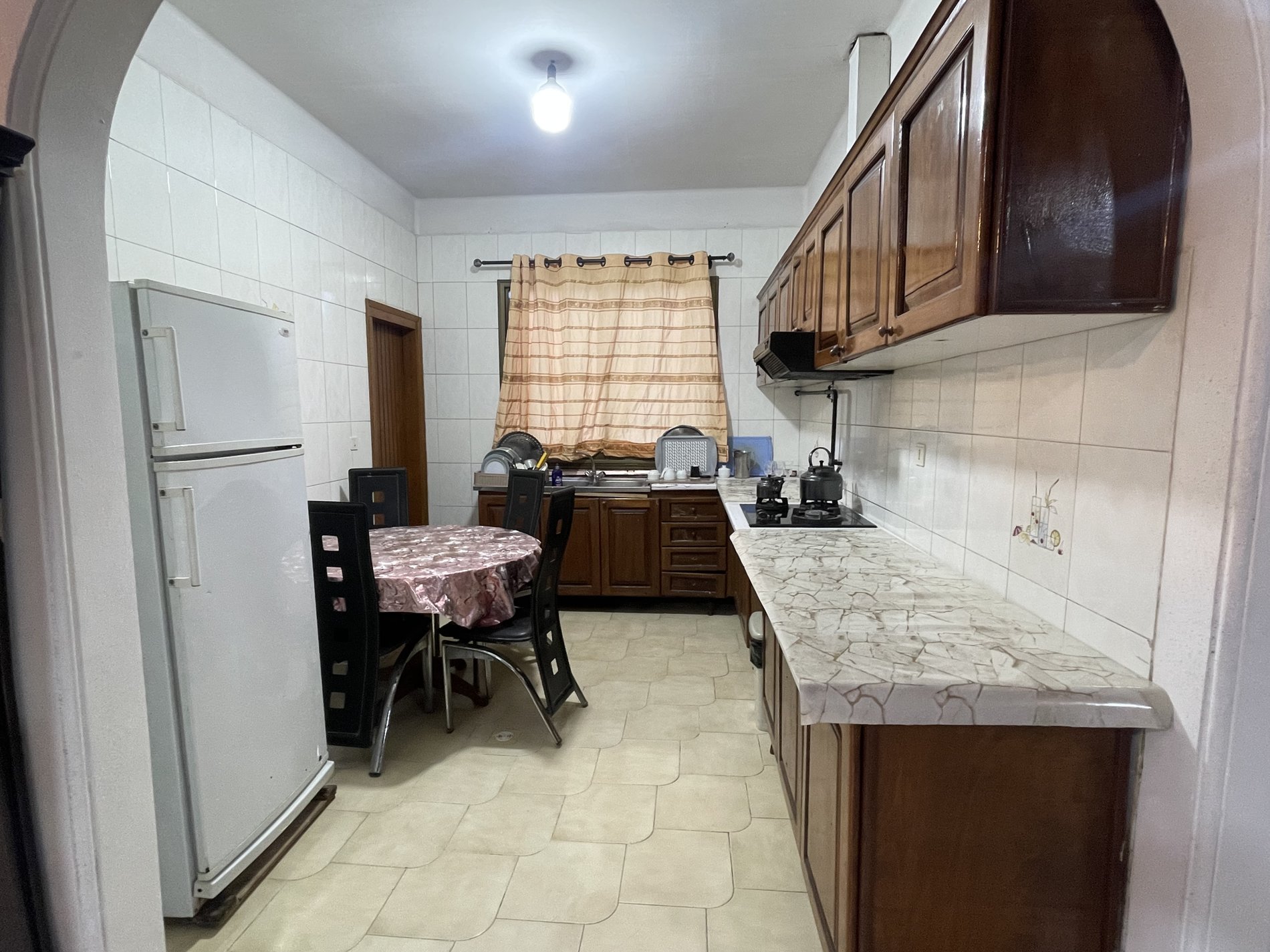 ویلا دوخوابه ساحلی استخردار آبگرم دریا