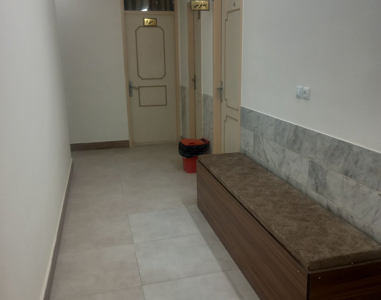 مسافرخانه زارعی اتاق ۵ - زارعی - واحد ۵