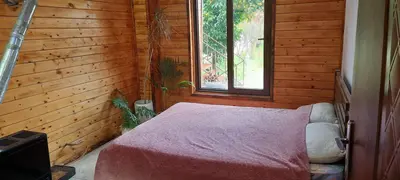 کلبه دوخوابه جنگلی سرای گلپر 1