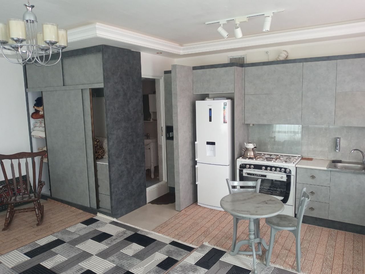 سوئیت فلت ارم