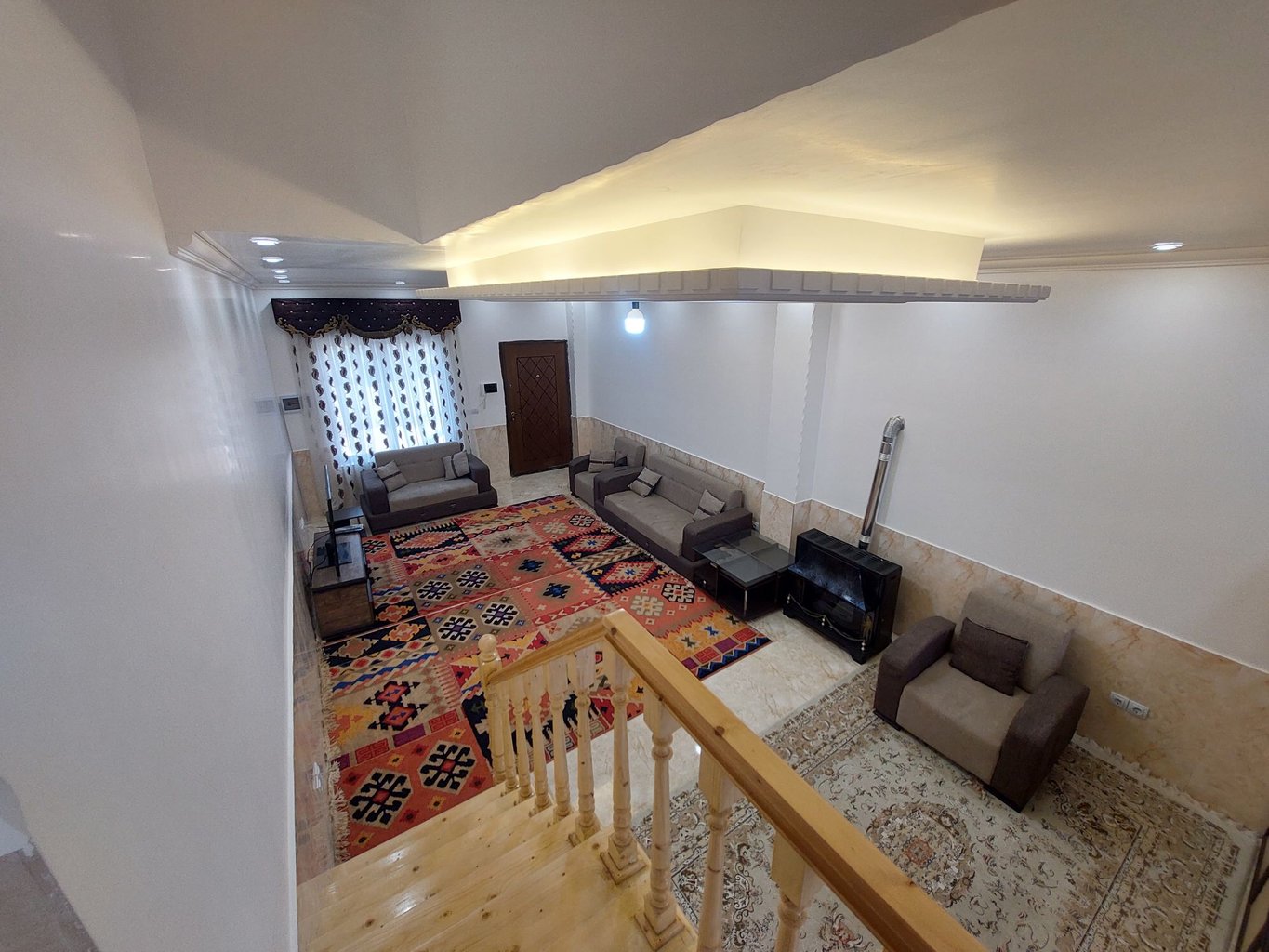 ویلا دوخوابه کاکرون