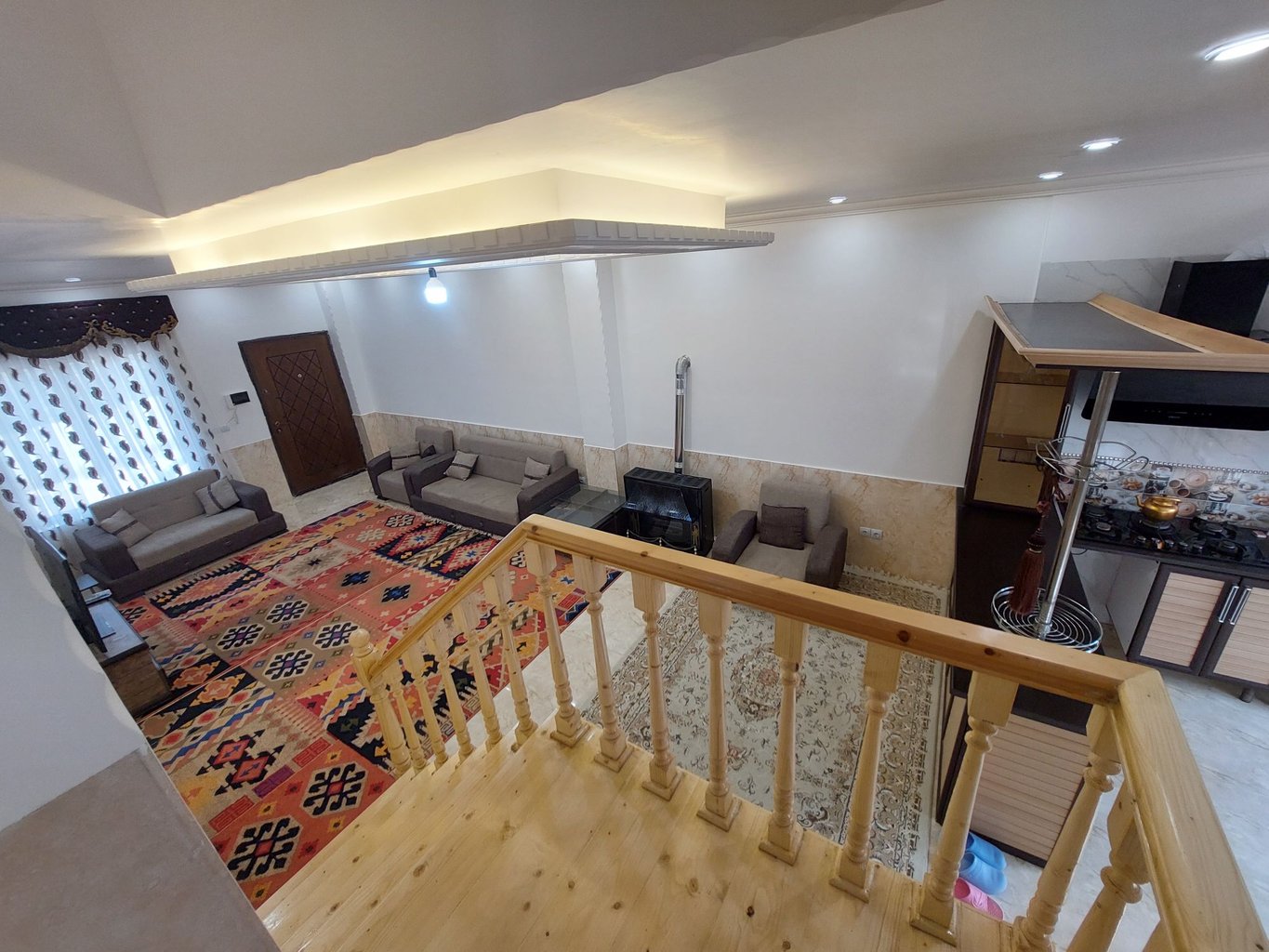 ویلا دوخوابه کاکرون