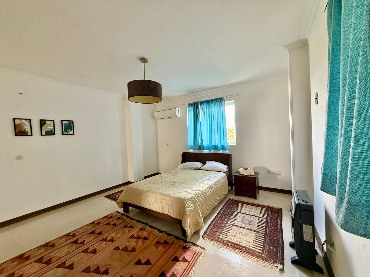 آپارتمان سه خوابه ارغوان 2