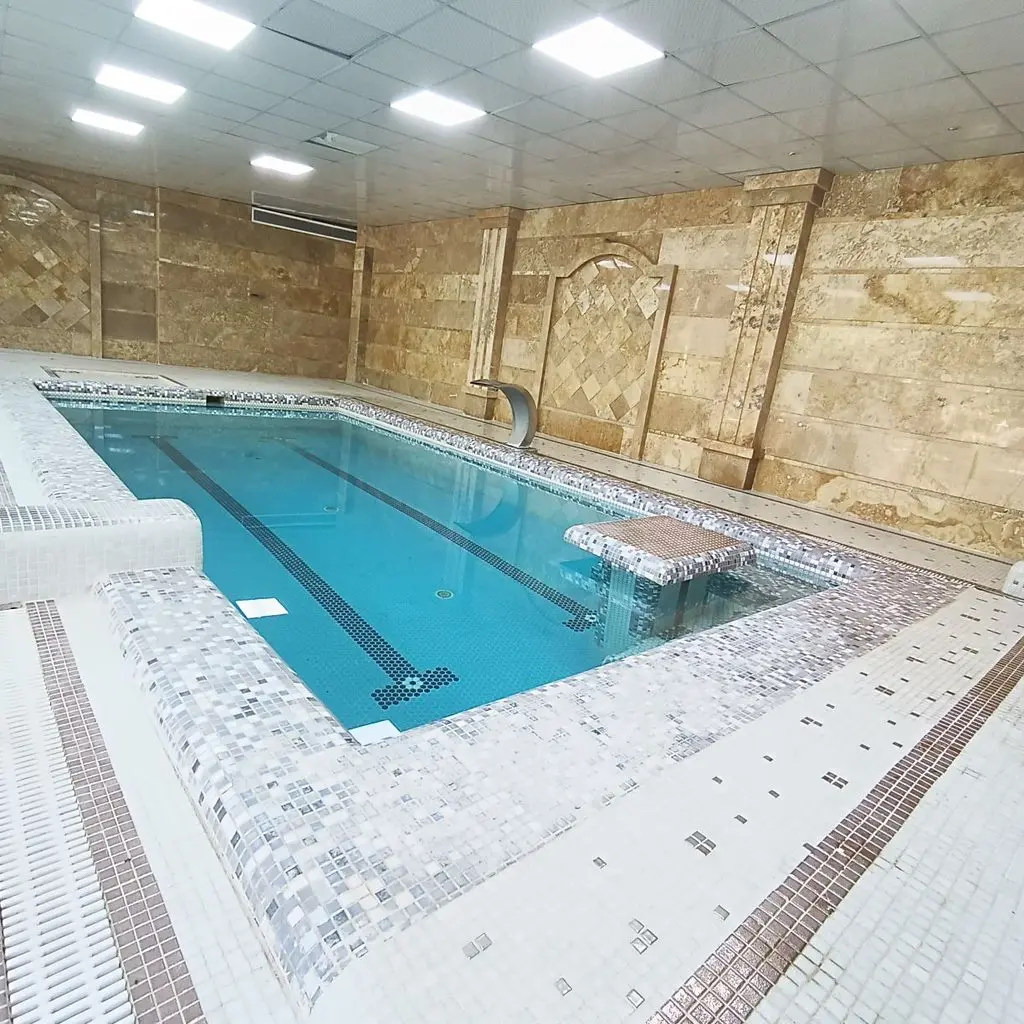 ویلا یک خوابه استخردار آبگرم شبنم