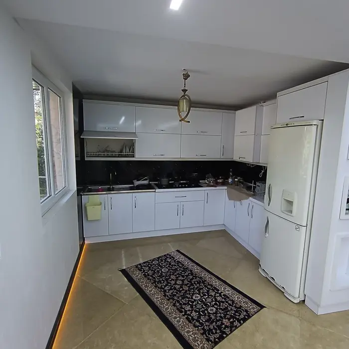 ویلا یک خوابه استخردار آبگرم شبنم