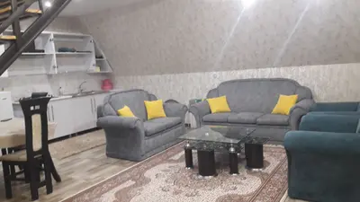 کلبه یک خوابه سوئیسی گل رز