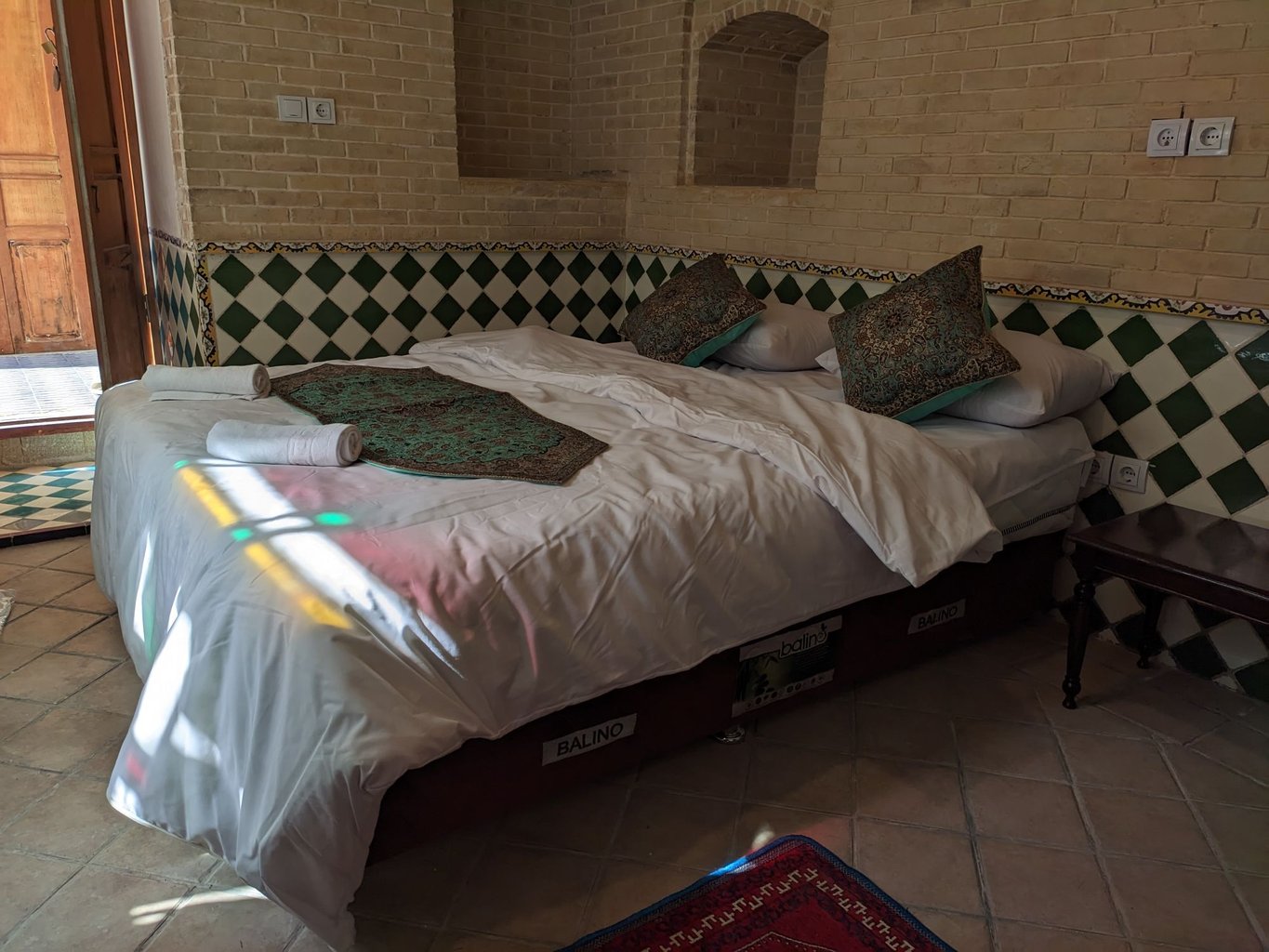 بوم گردی عمارت سران - واحد گلمرغ