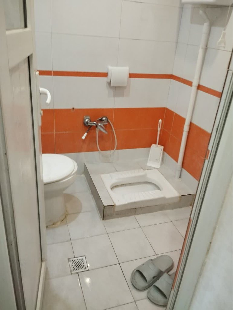 سوئیت آپارتمان طبقه اول واحدا