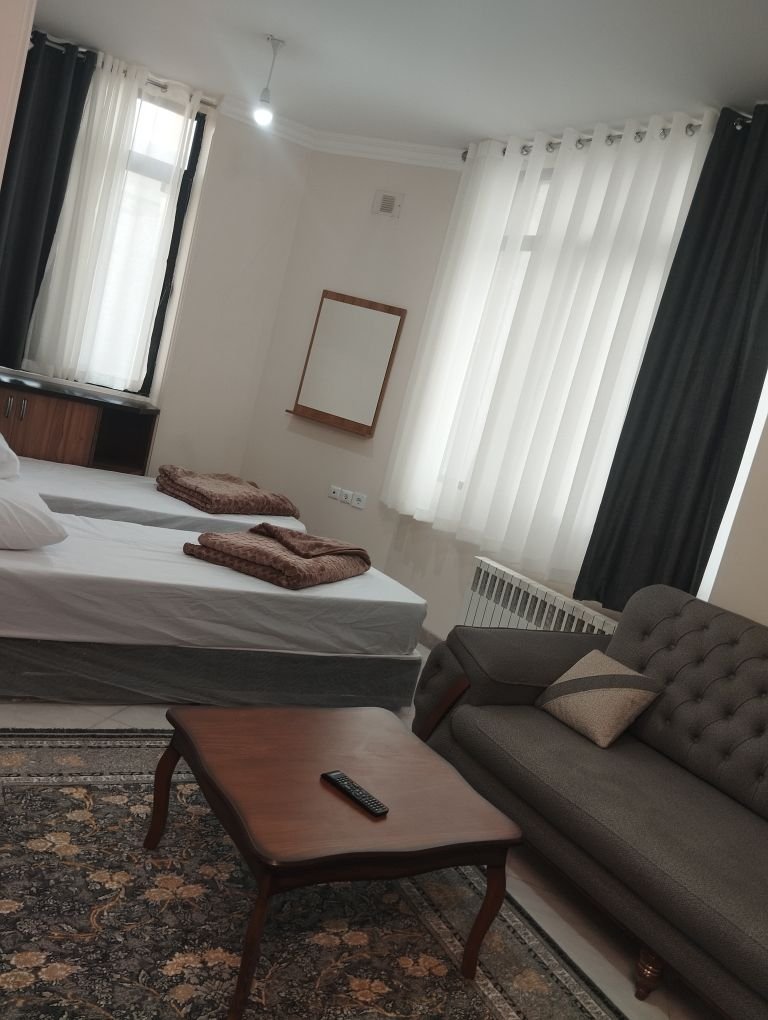 مجتمع اقامتی باب الجواد - واحد هفت تخته