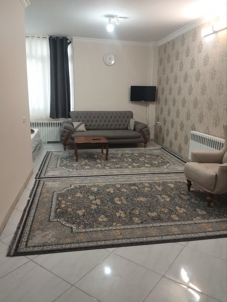 سوئیت آپارتمان طبقه اول واحدا