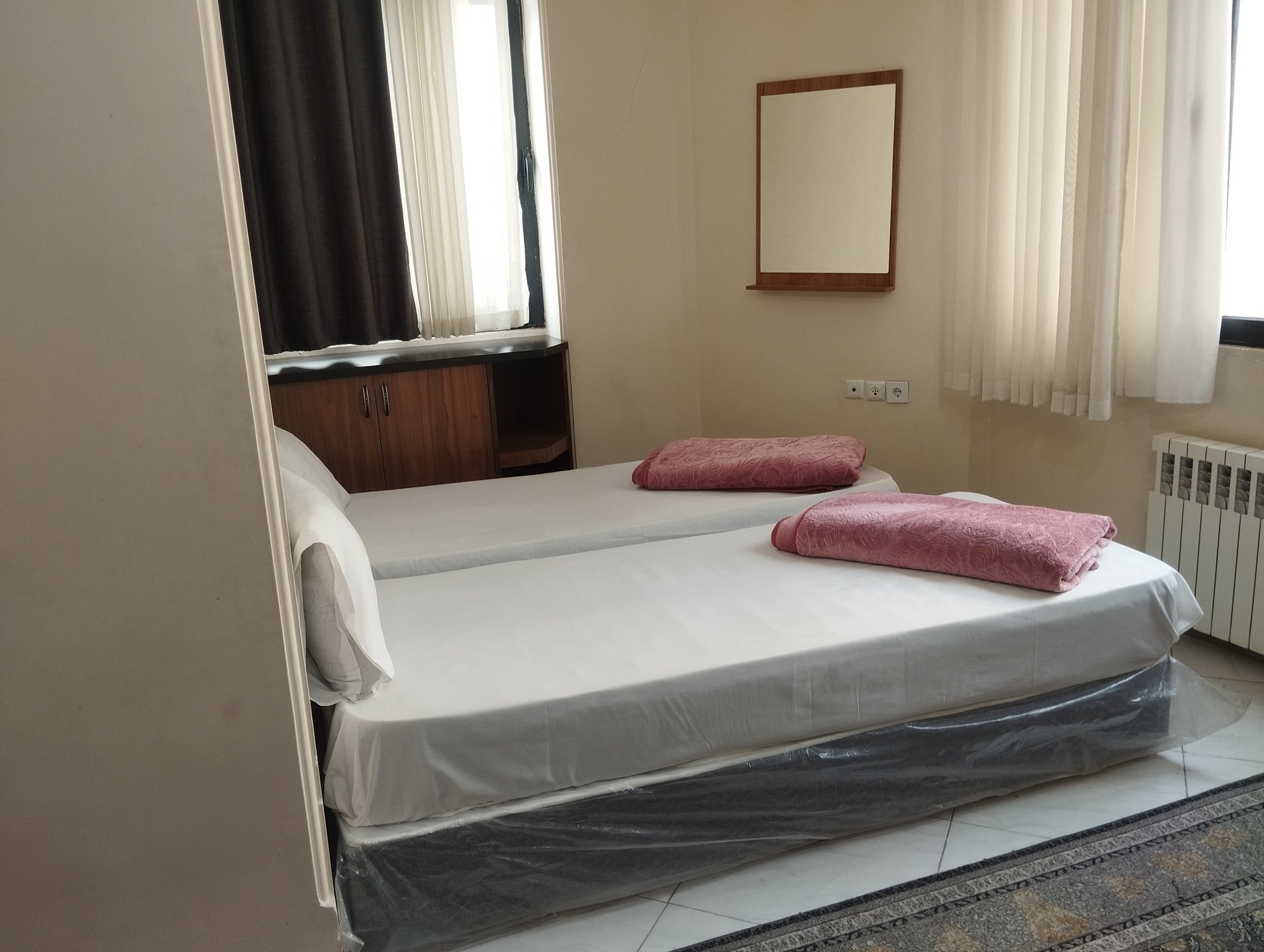 سوئیت آپارتمان طبقه اول واحدا