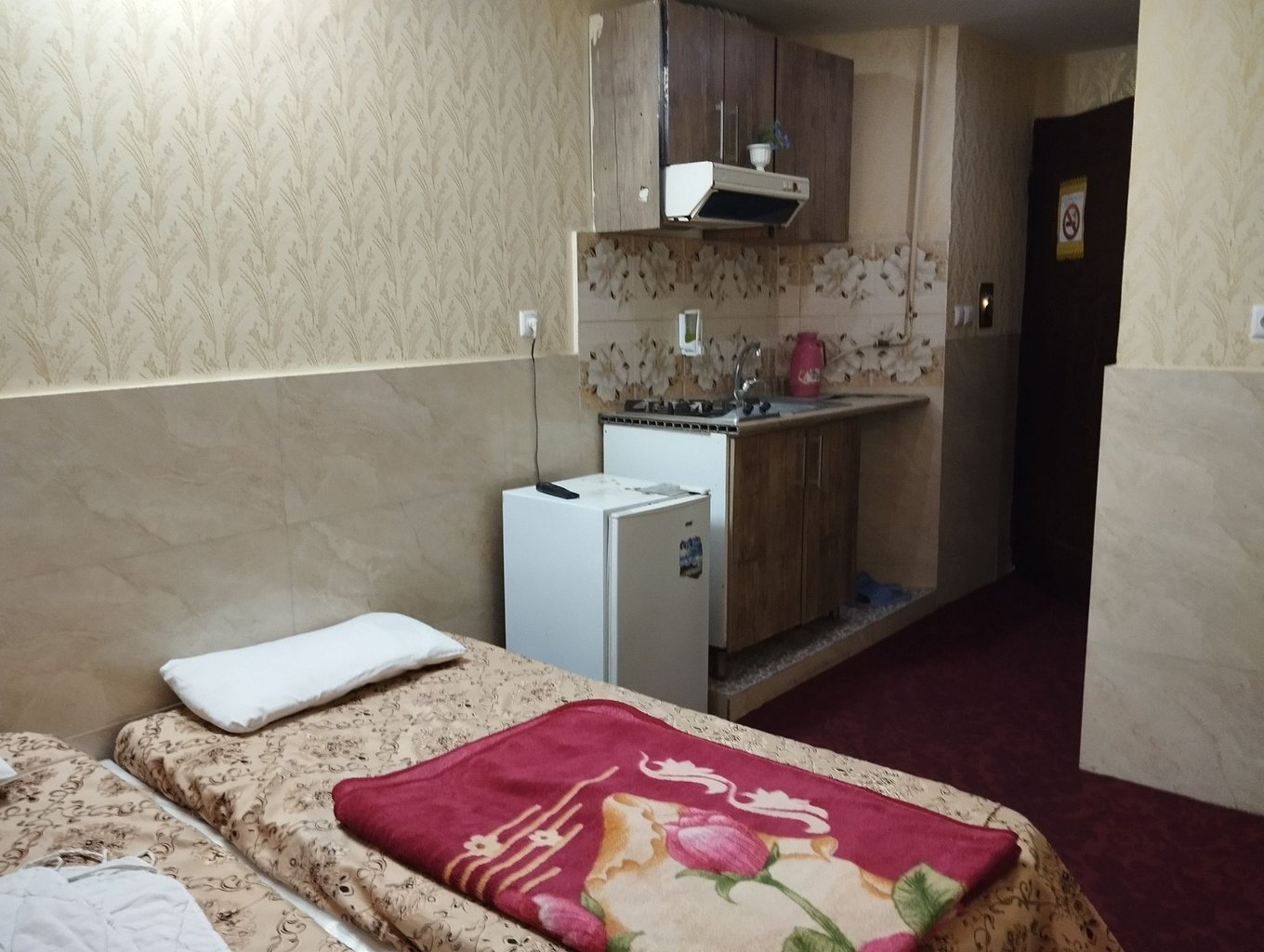 مجتمع اقامتی پنج تخته طبقه 2 - واحد 202سه تخت