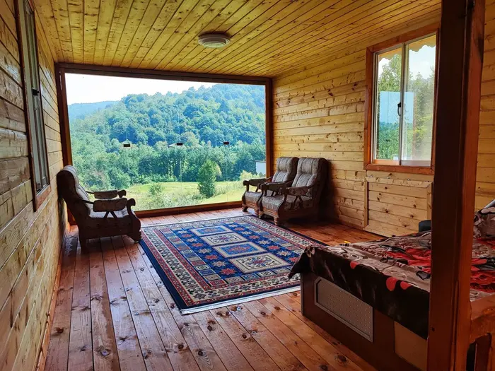 ویلا یک خوابه جنگلی شاهنشین - طبقه دوم (ویو بینظیر کوه و جنگل)