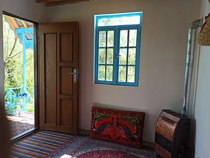 کلبه یک خوابه جنگلی فیروزه