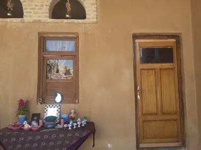 بومگردی بی بی مریم - واحد خاتون