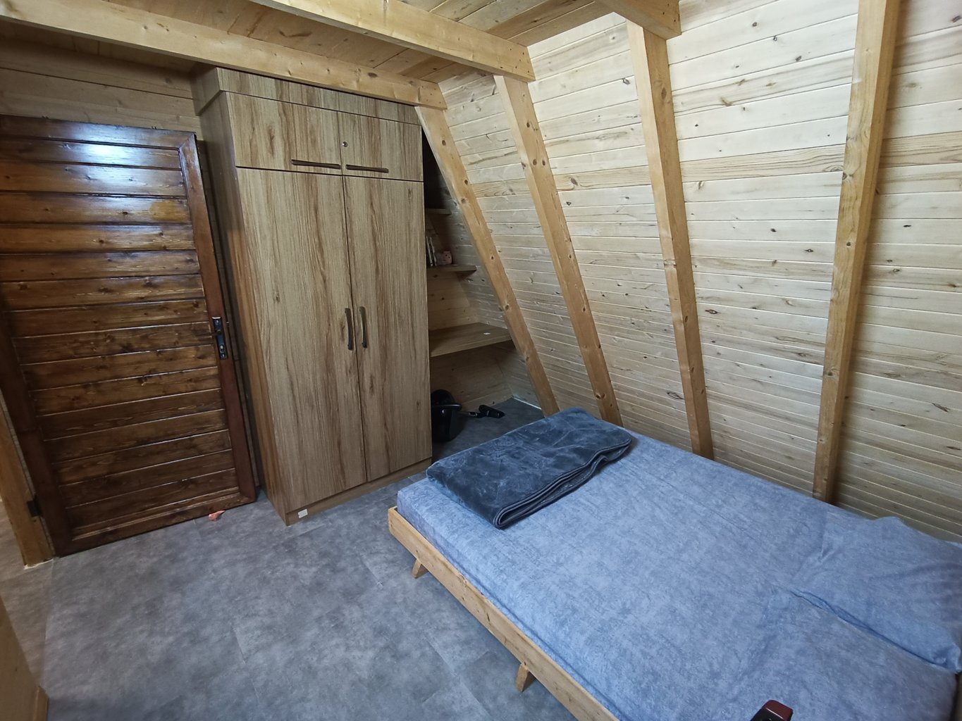 یک خوابه دوبلکس استخردار مجلسی