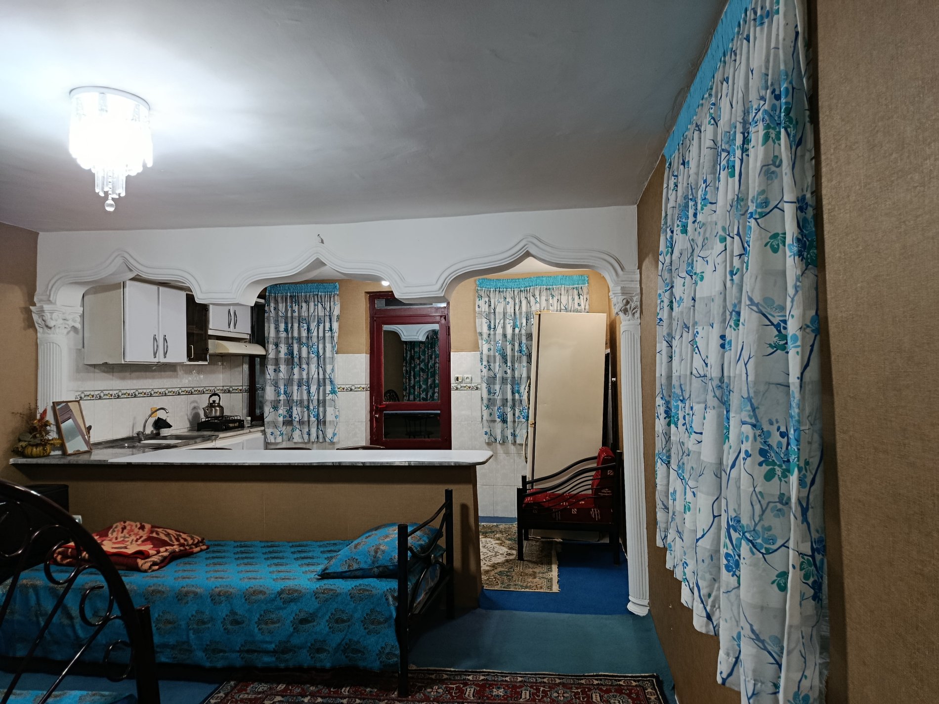 سوئیت فلت چیرانی