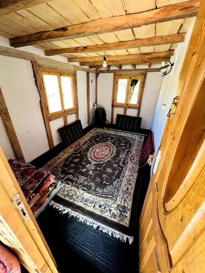 کلبه دوخوابه دوبلکس چوبی رؤیایی