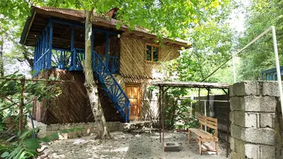 کلبه دوخوابه دوبلکس چوبی رؤیایی