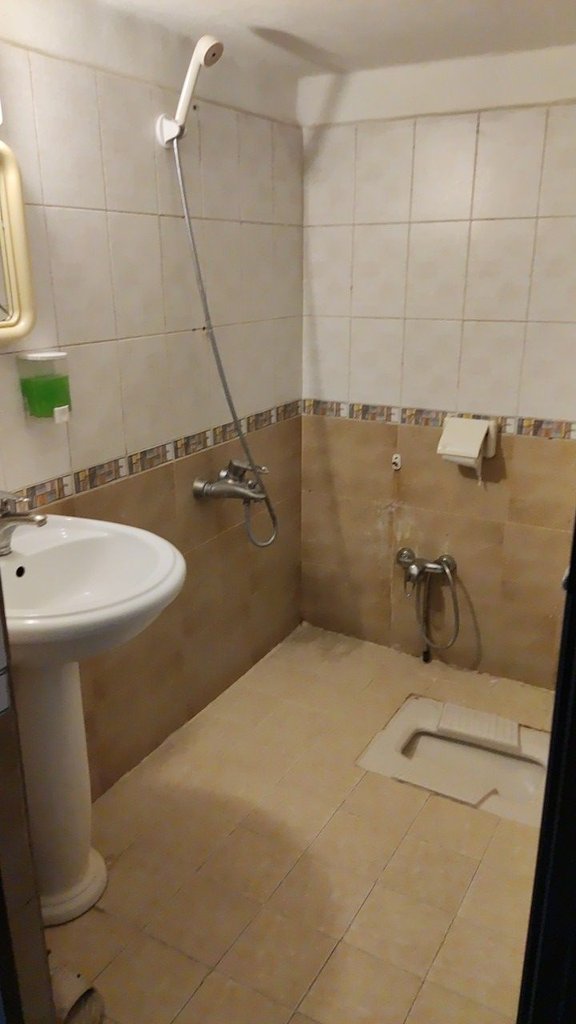 ضیافت مشهد - واحد ۱۰۷ - سرویس