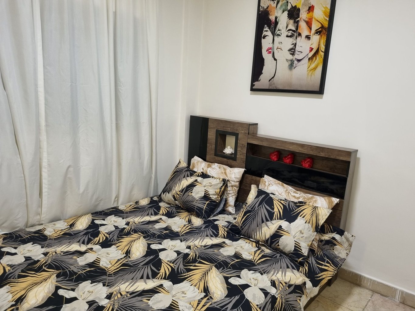 یک خوابه سیدخندان 5