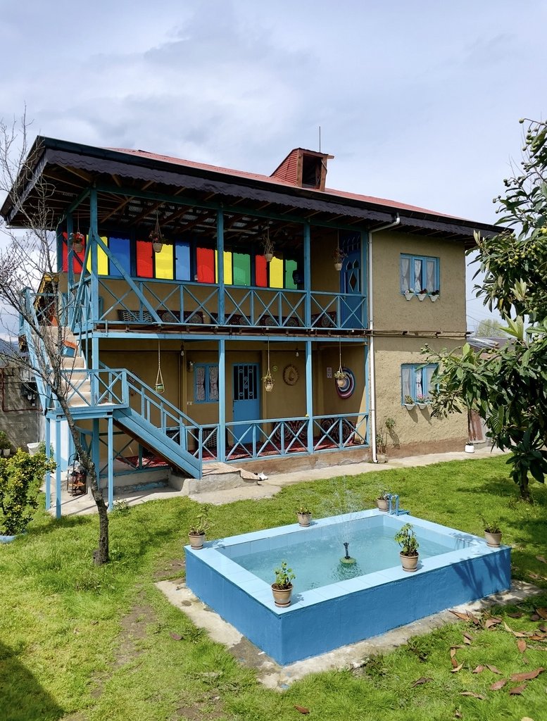 کلبه دوبلکس سنتی باغ پارسا-واحد دو خوابه