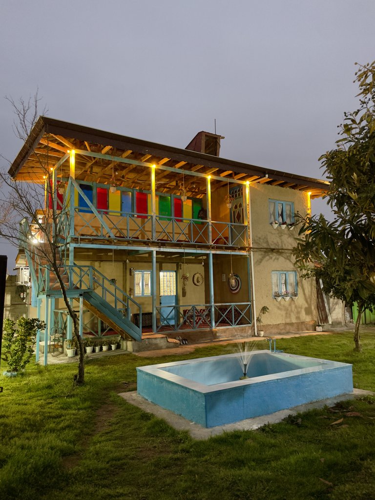 کلبه دوبلکس سنتی باغ پارسا-واحد دو خوابه