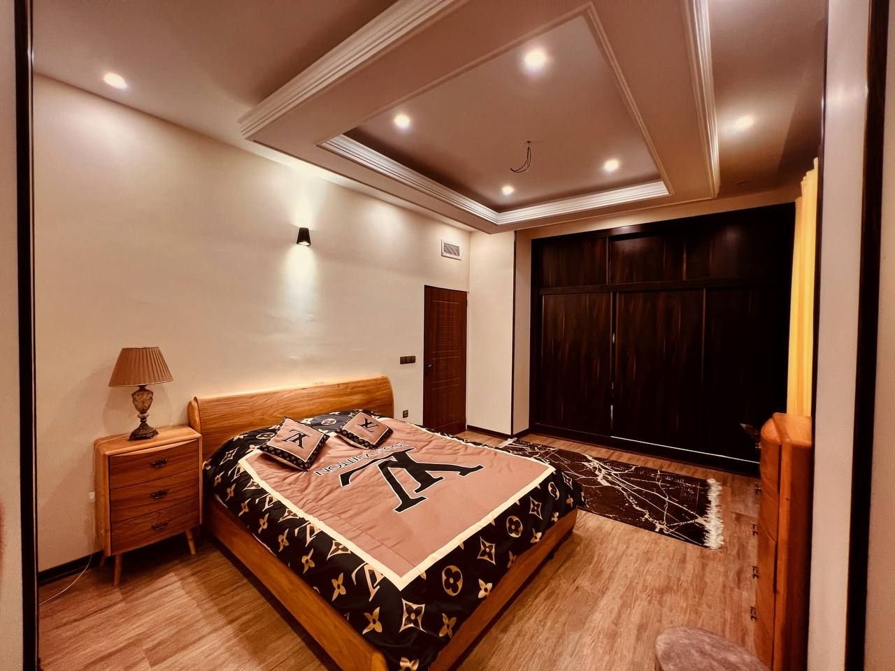 سه خوابه استخردار آبگرم سپید 2