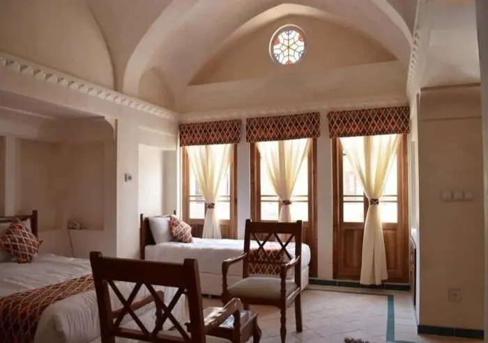 بوم گردی سرای فلاحتی - گوشواره اول