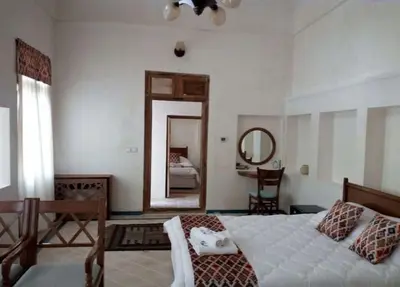 اقامتگاه سنتی سرای فلاحتی - سه دری