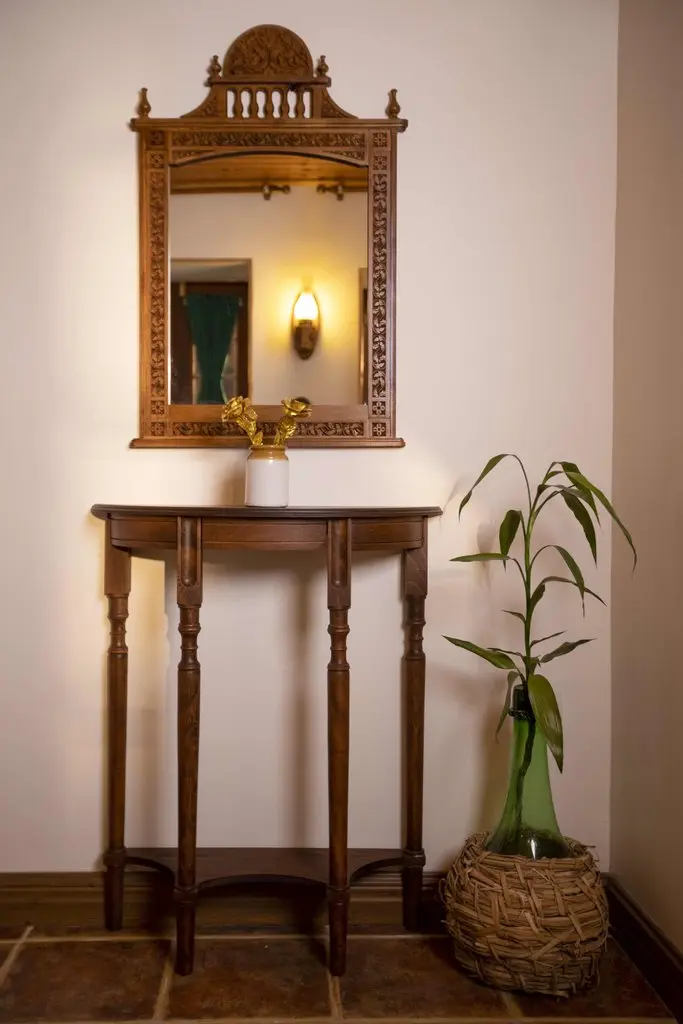 حاج رئیس - اتاق سه دری حمید