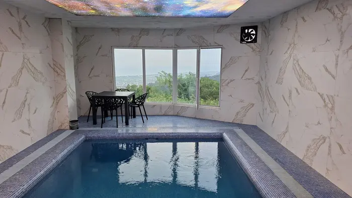 ویلا سه خوابه جنگلی استخردار آبگرم اربه کله