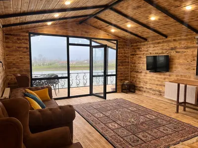 کلبه دوخوابه چوبی فرجام