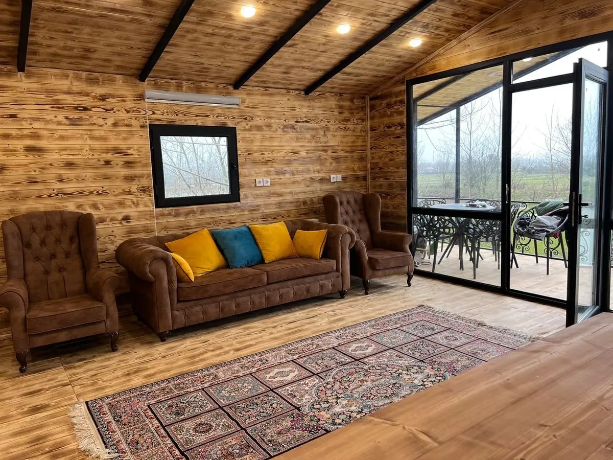 کلبه دوخوابه چوبی فرجام