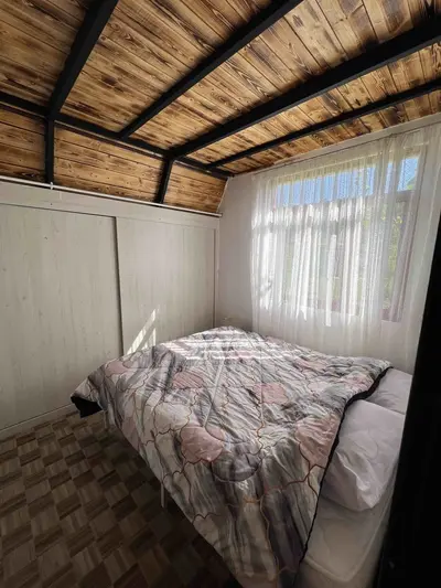 کلبه دوخوابه سوئیسی فرجام