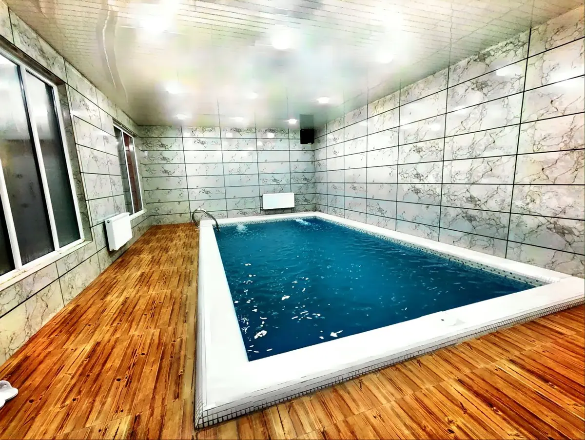 ویلا سه خوابه استخردار آبگرم آیلار