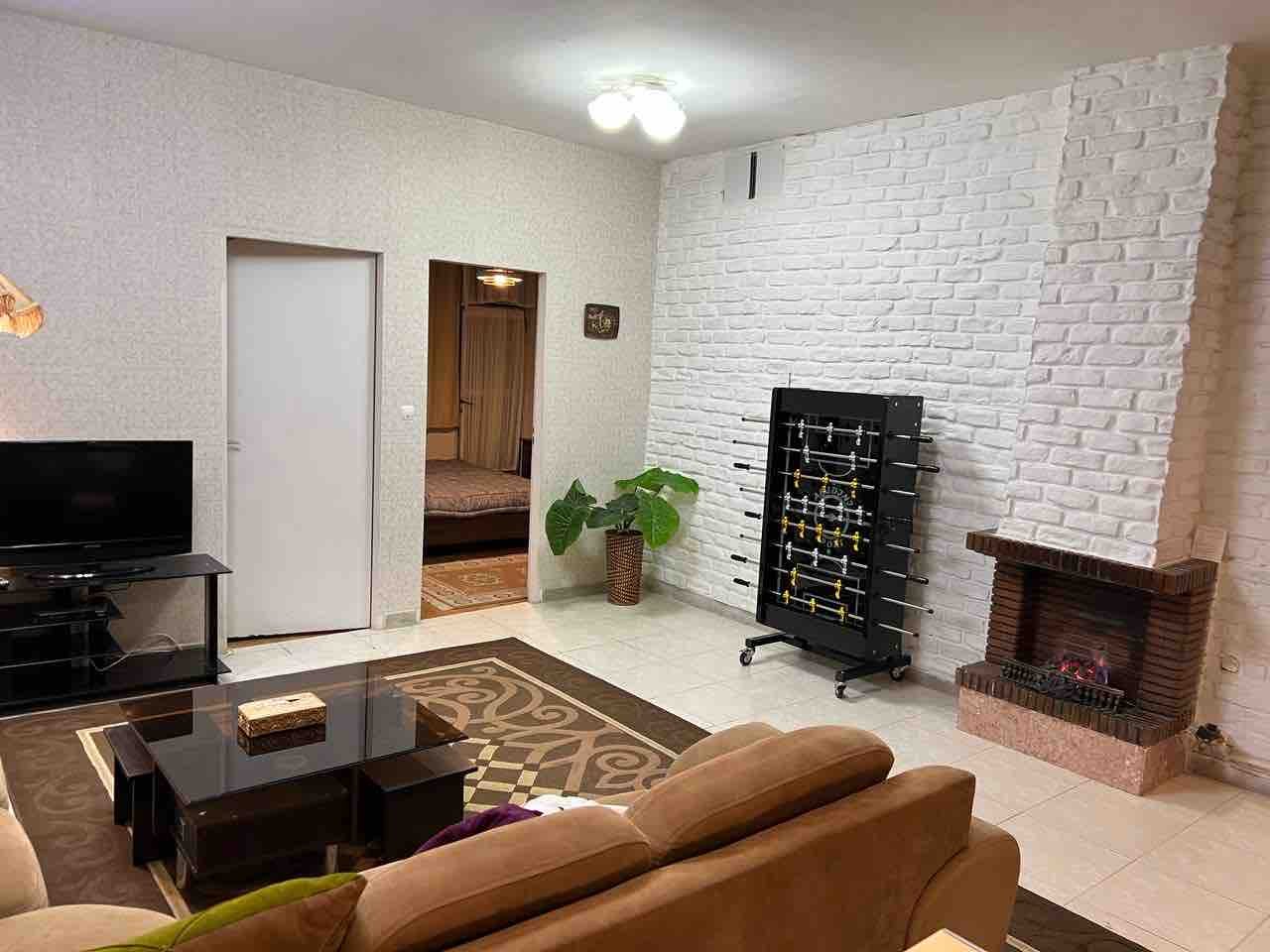 آپارتمان دوخوابه خوش طینت - پونک