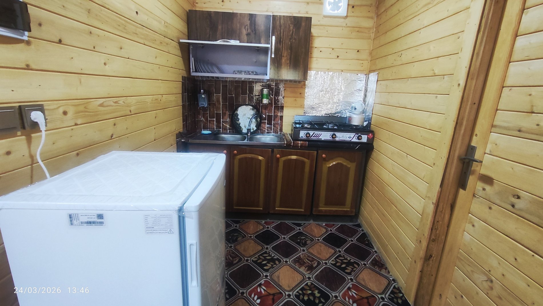 کلبه دوخوابه جنگلی پناه