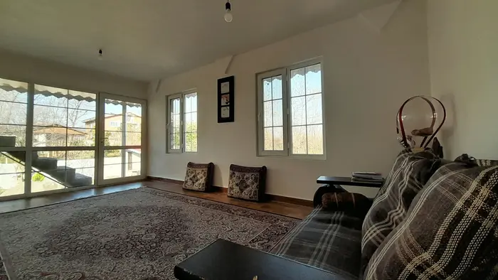 ویلا یک خوابه روستایی رافا - اتاق شیشه ای