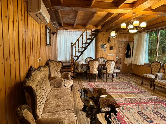 کلبه دوخوابه جنگلی قلعه رودخان 3 - پذیرای