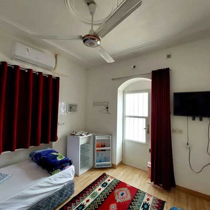 بوم گردی هوربانو - واحد دوتخته مهر