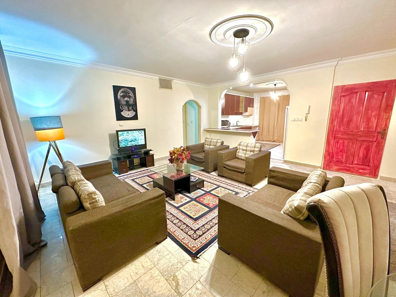 آپارتمان دوخوابه شاهین شمالی