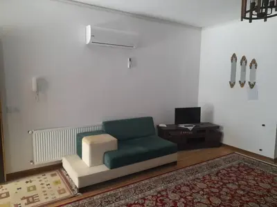 آپارتمان دوخوابه موحدی