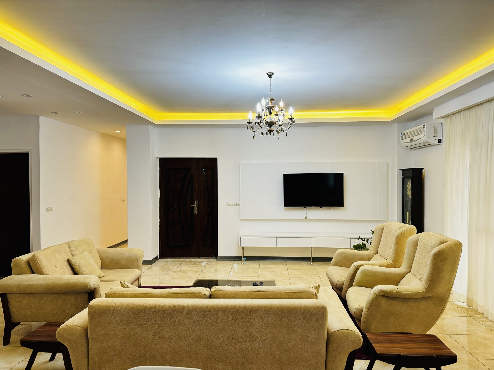 آپارتمان دوخوابه یاس 03