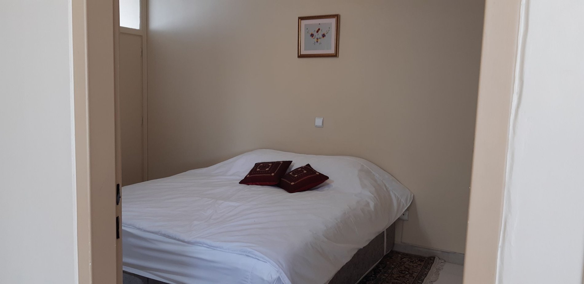 آپارتمان یک خوابه سیروس