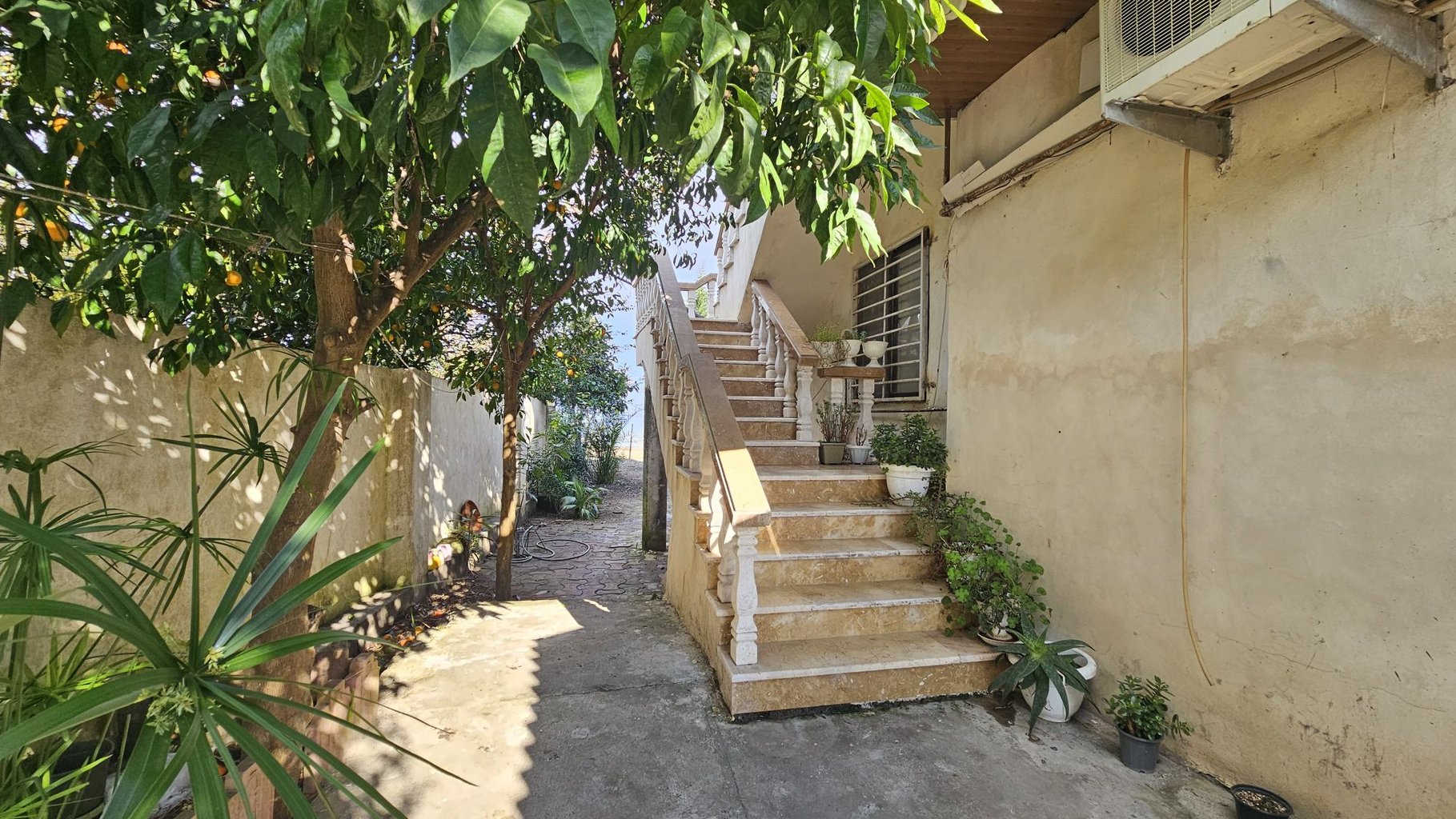 آپارتمان دوخوابه ساحلی نشتا