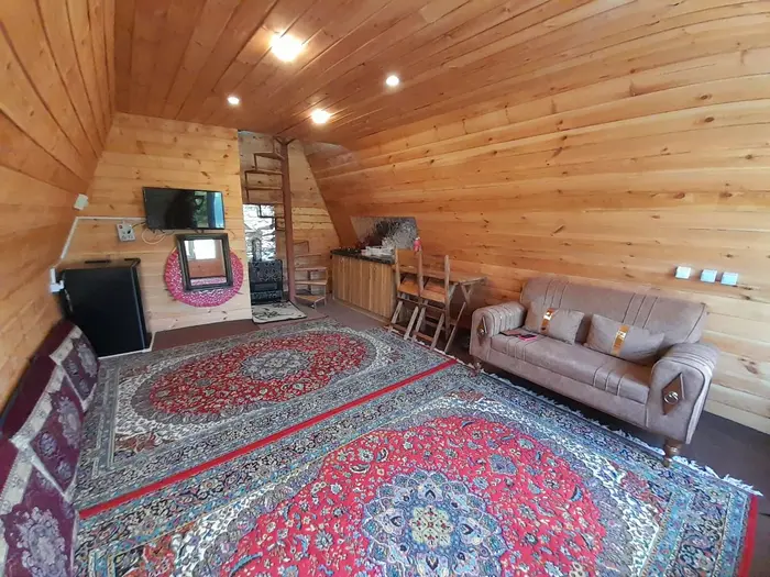 کلبه یک خوابه جنگلی سوئیسی دوبلکس آسایش