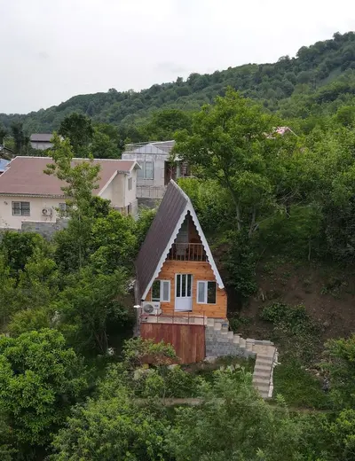 کلبه یک خوابه جنگلی سوئیسی دوبلکس آسایش