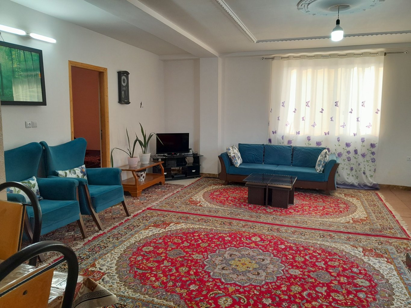 ویلا دوخوابه پایین محله