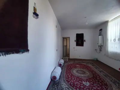 بومگردی اقامتگاه قهرمان بابکان - اتاق صنم